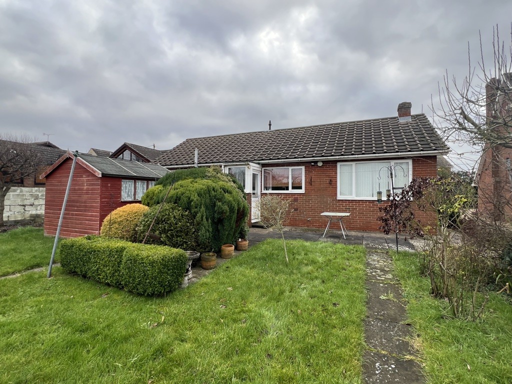 Ulverton, Upperthorpe Road, Westwoodside, Doncaster, Lincolnshire, DN9 2AQ