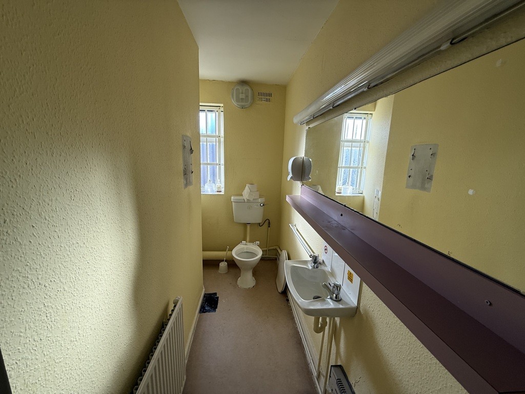 15 Stubbin Lane, Firth Park, Sheffield, South Yorkshire, S5 6QG