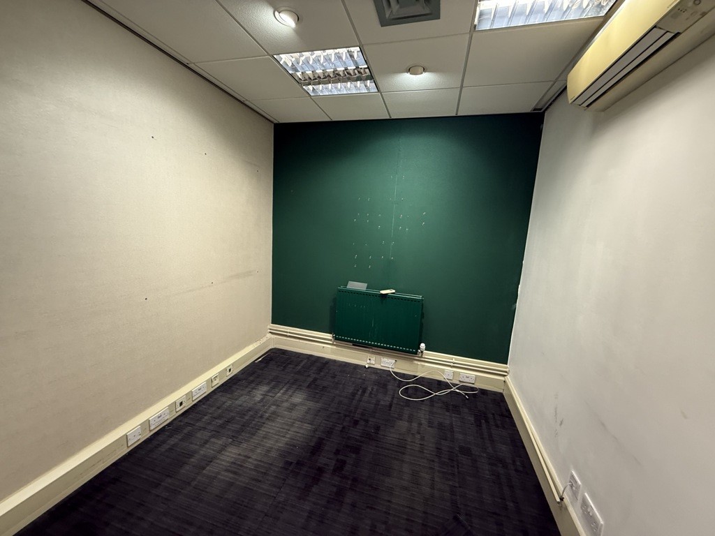 15 Stubbin Lane, Firth Park, Sheffield, South Yorkshire, S5 6QG