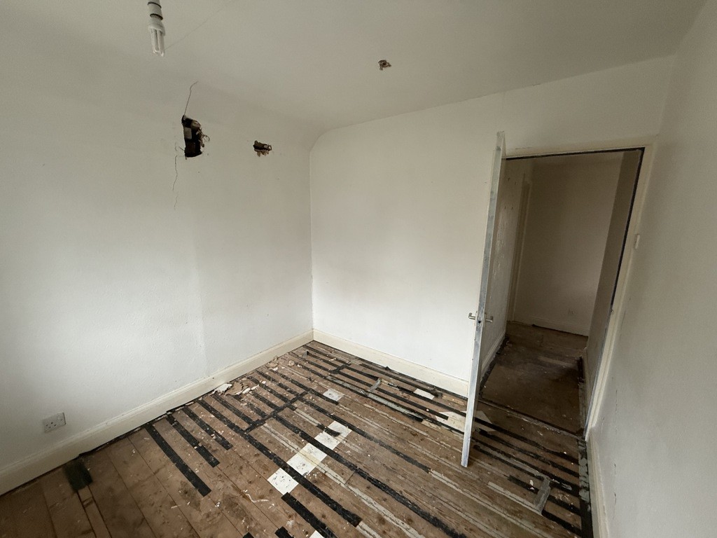 14 Robertsons Avenue, Duckmanton, Chesterfield, Derbyshire, S44 5JR