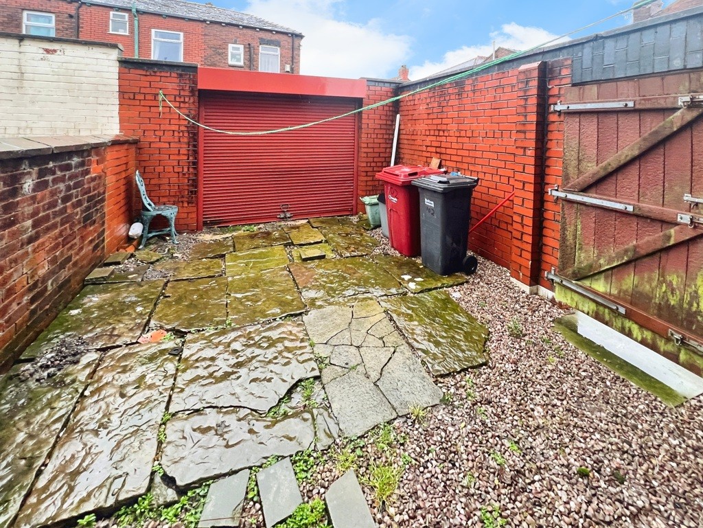 102 Beverley Road, Bolton, Lancashire, BL1 4DY