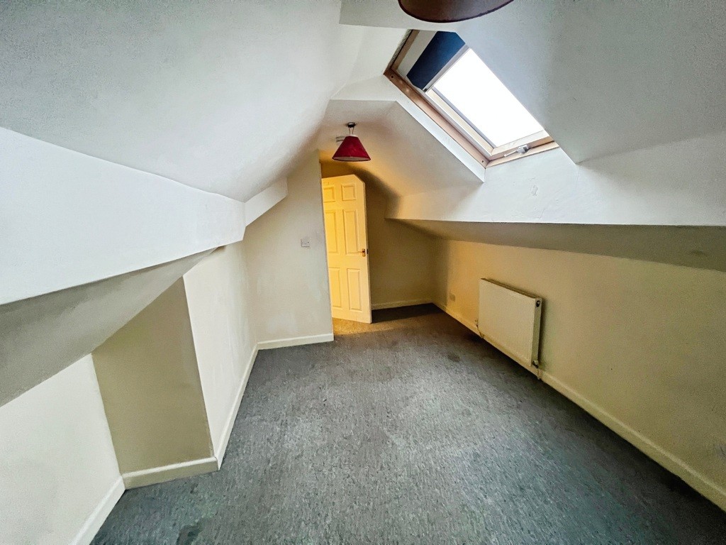 102 Beverley Road, Bolton, Lancashire, BL1 4DY