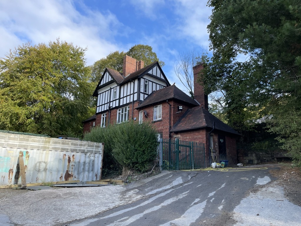 Abbey Lodge & Depot, Morris Lane, Kirkstall, Leeds, West Yorkshire, LS5 3EH