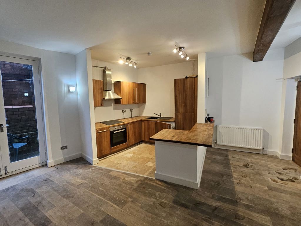 17-21 & 23 Bridge Street, And 1-3 & 5-15 Castle Yard, Stockport, Cheshire, SK1 1XY