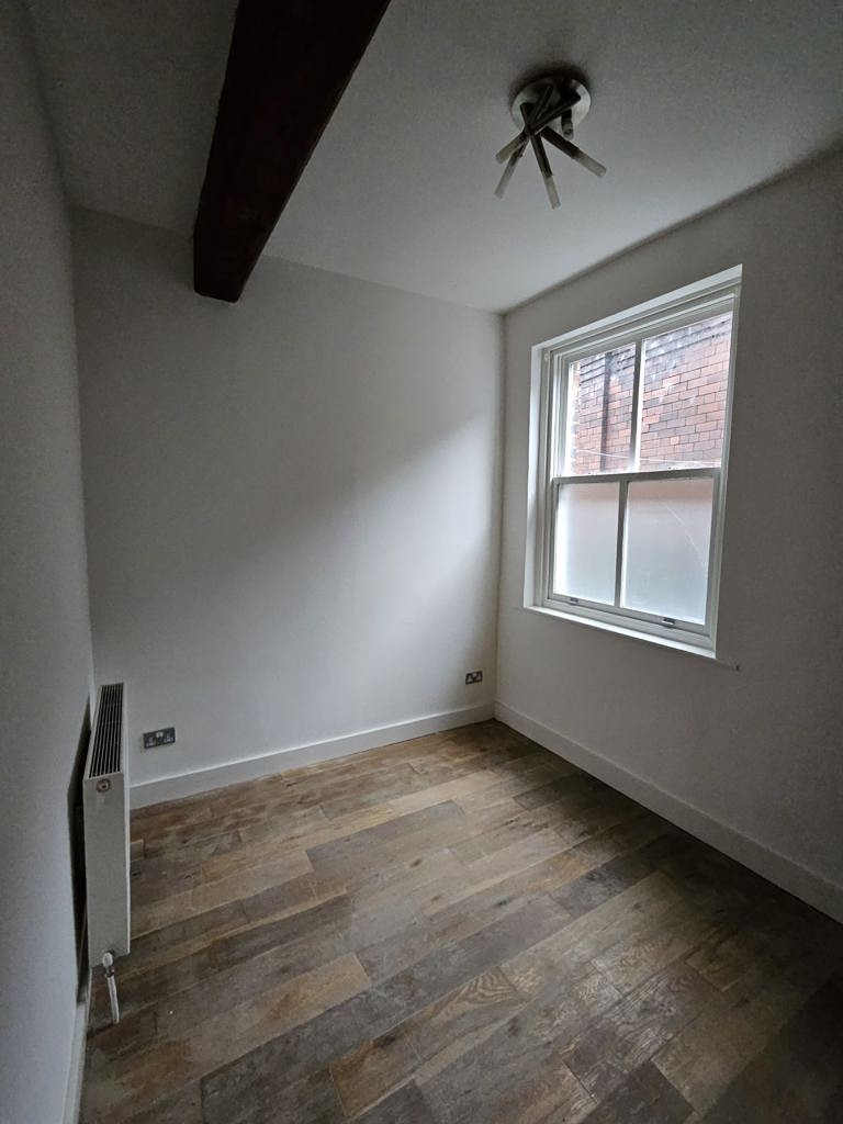 17-21 & 23 Bridge Street, And 1-3 & 5-15 Castle Yard, Stockport, Cheshire, SK1 1XY