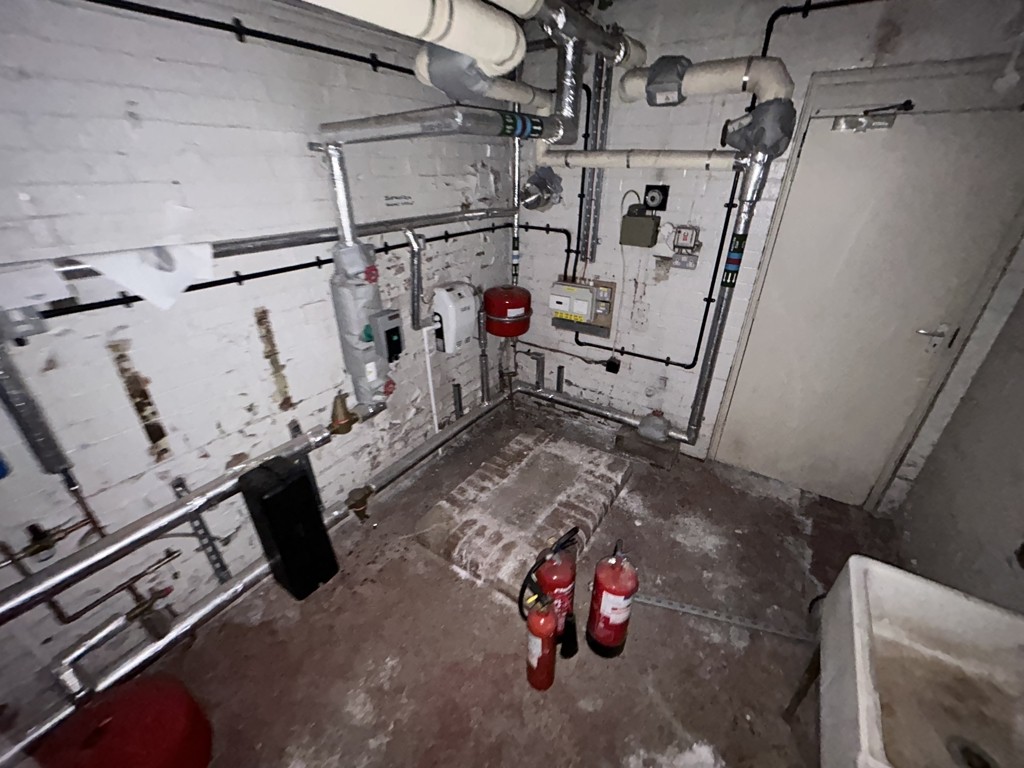 219-221 Stamford Street, Ashton-Under-Lyne, Greater Manchester, OL6 7QH