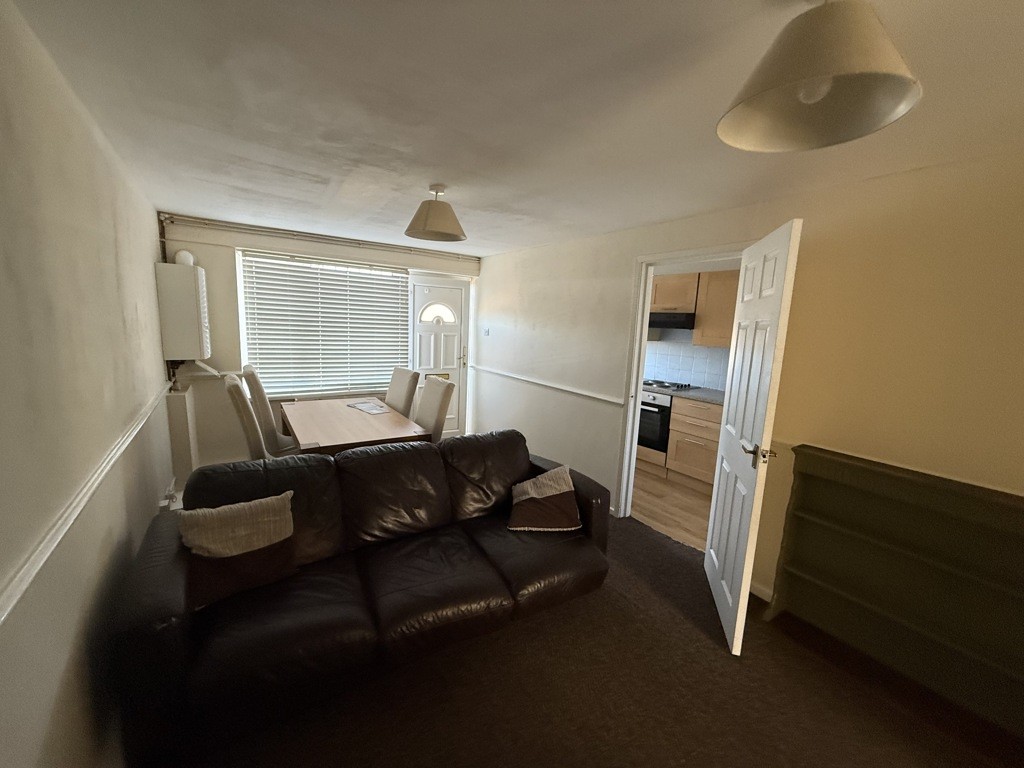 Flats 1-4, 47 Olivet Road, Woodseats, Sheffield, South Yorkshire, S8 8QR