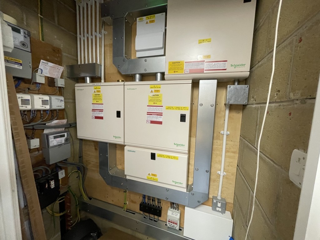 Calverley Library Building, Thornhill Street, Calverley, Pudsey, West Yorkshire, LS28 5PD