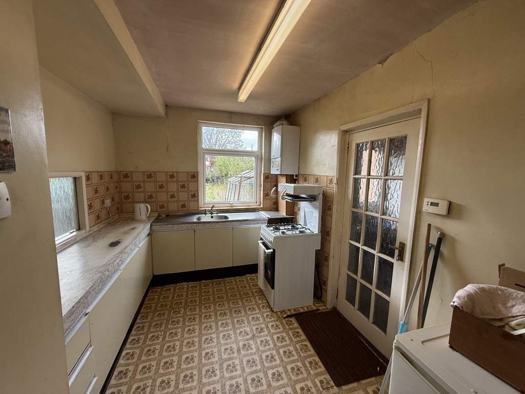 40 Robert Road, Meadowhead, Sheffield, South Yorkshire, S8 7TL