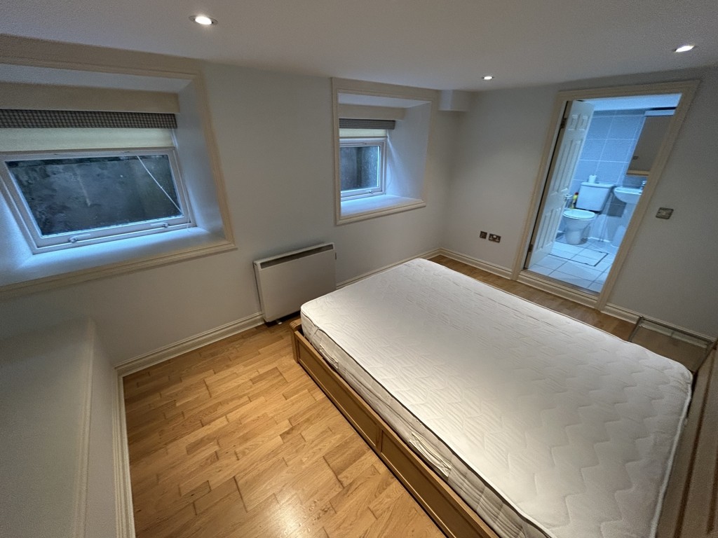 Apartment 1, 22 Winckley Square, Preston, Lancashire, PR1 3JJ