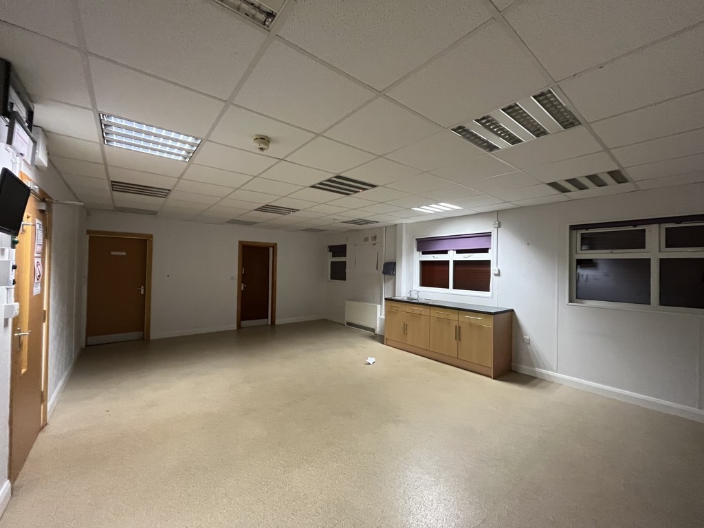 Former Gipton South Children's Centre, Coldcotes Grove, Gipton, Leeds, West Yorkshire, LS9 6QJ