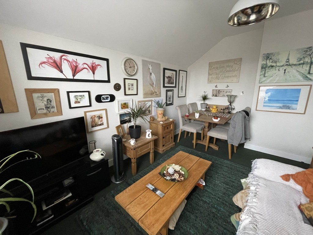 Flats 1-8 Aspens Court, English Walls, Oswestry, Shropshire, SY11 2PA