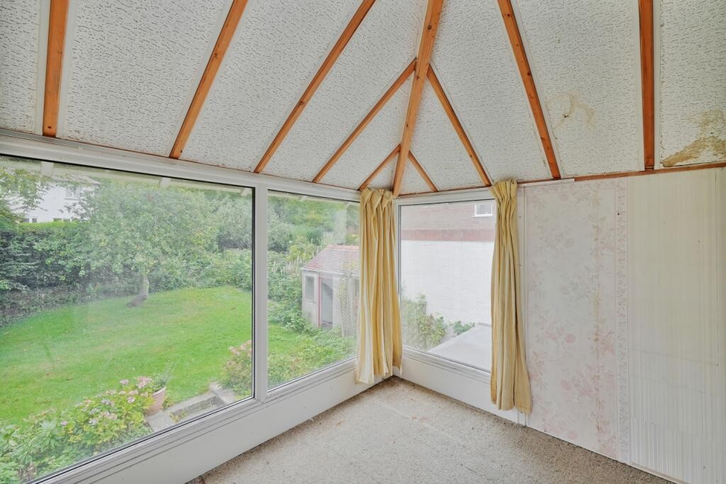 36 Meadow Grove Road, Totley, Sheffield, South Yorkshire, S17 4FF